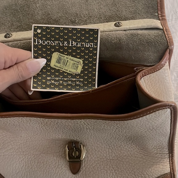 Dooney & Bourke satchel handbag Cream & leather - Picture 5 of 5